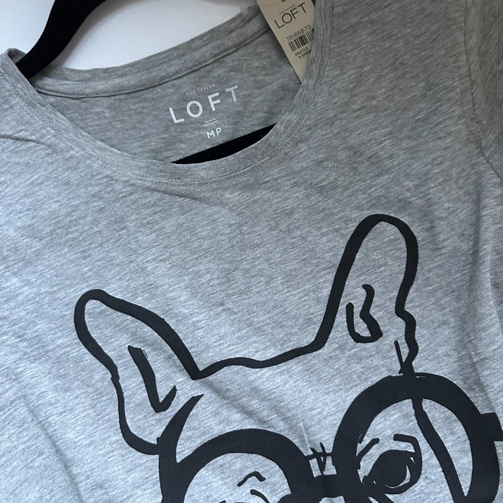 Loft Ann Taylor, Size M, Women's Dog T-Shirt - Picture 3 of 6